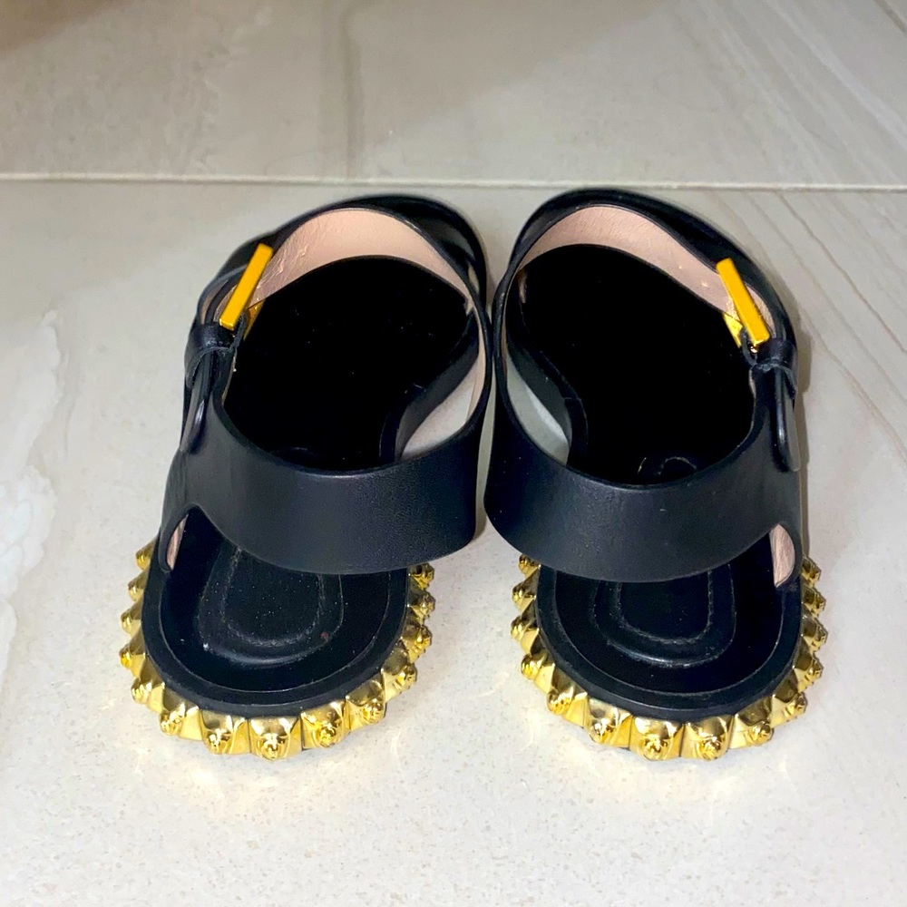 Stuart Weizman sandals